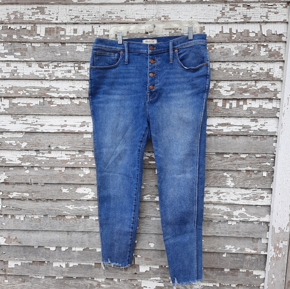 🌟 Madewell 10” high rise buttonfly Skinny Jeans with Raw Hem size 33